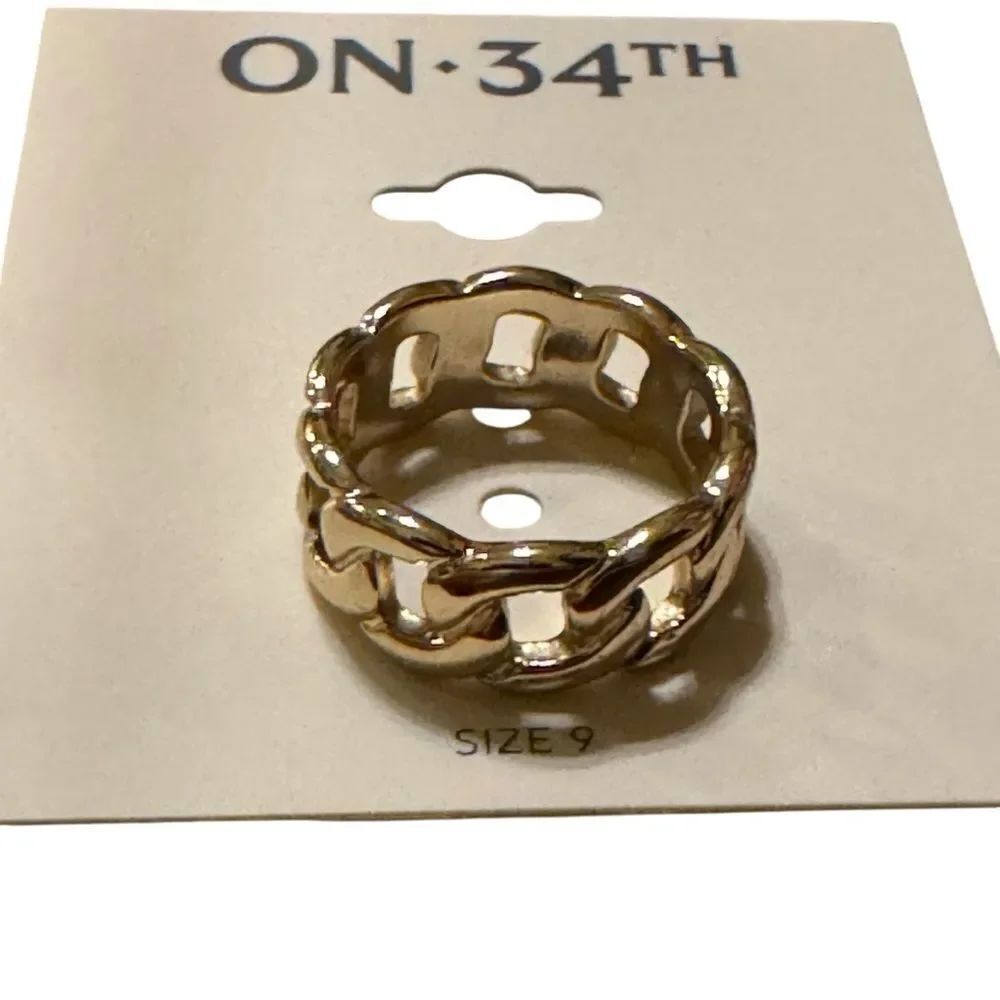 On 34th Gold Chain Link Ring size 9